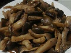 酱蘑菇