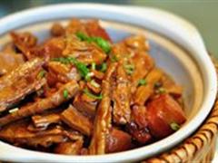 冬笋干烧肉