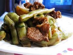 猪肉土豆炖豆角