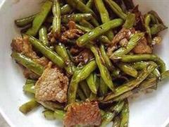 肉片焖豆角