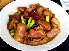 葱烧猪蹄