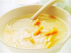 牛奶鸡蛋粥