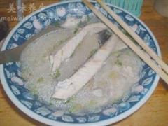 遮目鱼肚粥