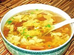 鸡蛋黄花汤