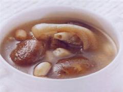 花生炖猪蹄
