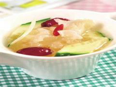 银耳黄瓜汤