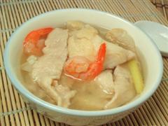 猴头菇肉片汤