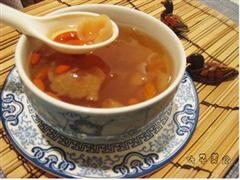 莲子桂圆汤