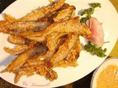 清炸黄河刀鱼