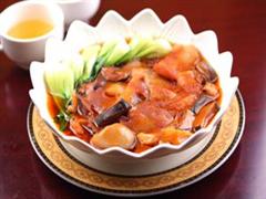 虾子扒海参