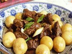 牛肉炖鹌鹑蛋