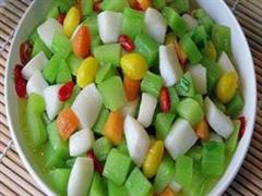 炒鱼豆