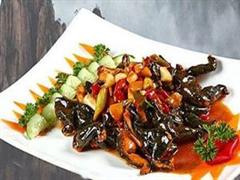 庐山云雾熏石鸡