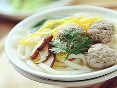 鱼丸粗面（含汤）