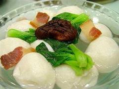 清汤素鱼圆