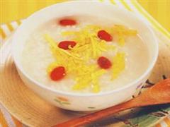 桑葚枸杞糯米粥