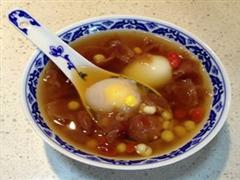 枸杞桂圆鸽蛋