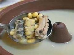 翻制鳝骨汤