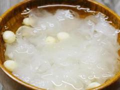 芡实银耳羹