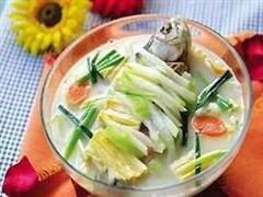 鲫鱼节瓜汤