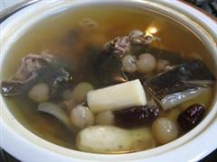 团鱼炖桂圆