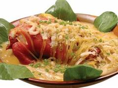 酥肉肘子炖酸菜