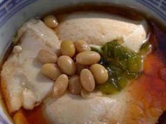 豆花蘑菇银耳汤