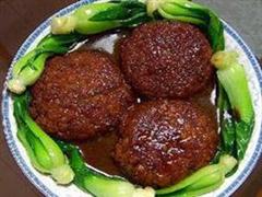 沙锅菜心狮子头