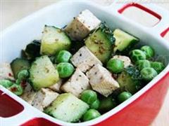 小黄瓜拌豆腐