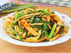 蛋丝拌韭菜