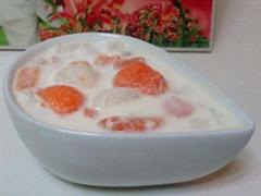 雪梨鲜奶炖木瓜