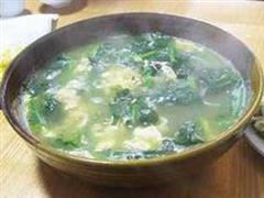 菠菜鸡蛋肉丝汤