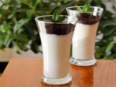 奥利奥香蕉奶昔