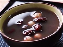 红枣莲子赤豆汤