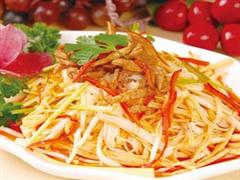 黄瓜桃仁芝麻鸡丝