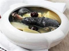当归春笋乌鸡汤