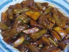 杏鲍菇烩蹄筋
