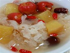 苹果银耳红果汤