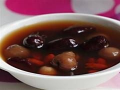 桂圆莲子红枣茶