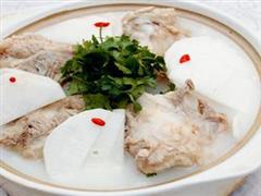 排骨炖萝卜