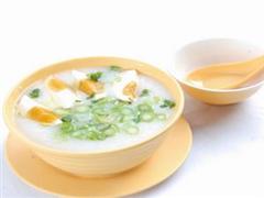 鸽蛋菜心粥