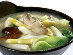 黄芽白蚝豉豆腐瘦肉汤