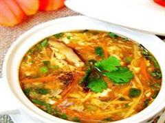 发菜香菇酸辣汤