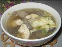蘑菇鸡丝蛋花汤