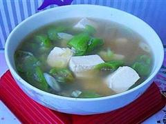 豆腐丝瓜汤
