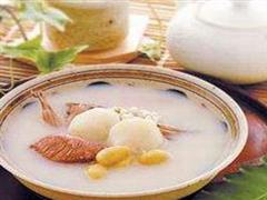 雪蛤椰子鹌鹑汤