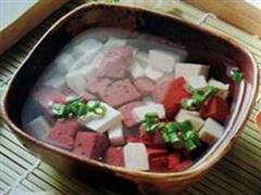 豆腐鸡血瘦肉汤
