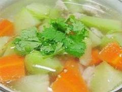 红萝卜紫菜合掌瓜汤