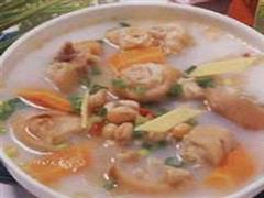 豆渣煲猪蹄