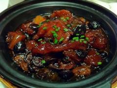 香菇炖牛筋
